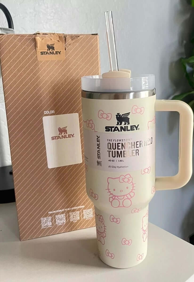 Coolvaya Hello Kitty Limited Edition 40 Oz