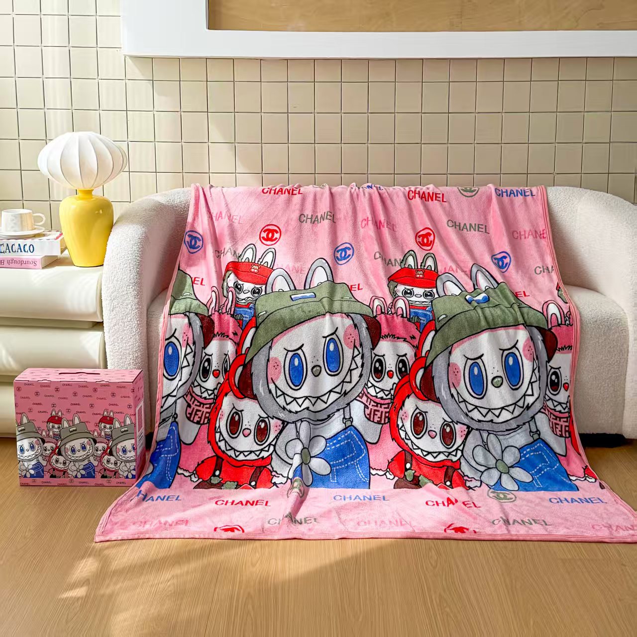 Coolvaya® Labubu Pink Smile Flannel Fleece Blanket (130×200cm)