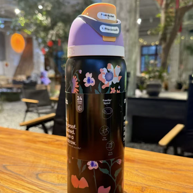 Coolvaya Insulated Stainless Steel Water Bottle with Straw-32oz